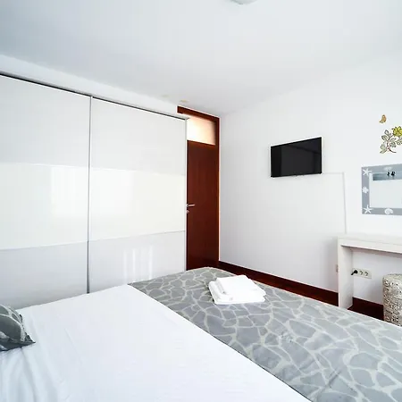 Apartment Mahagony Deluxe Zadar Room photo