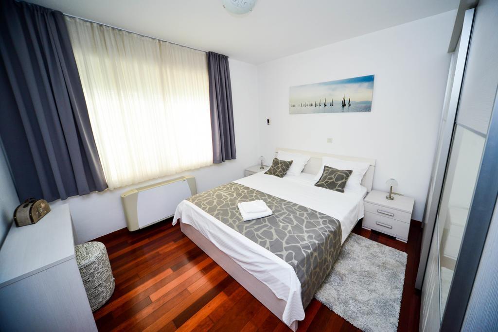 Apartman Mahagony Deluxe